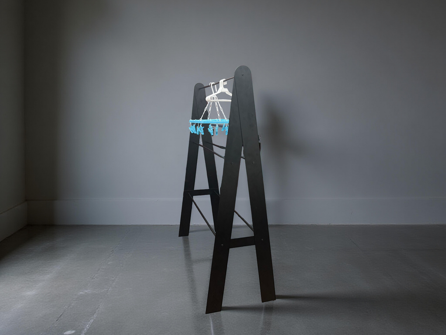 Wall Wonders Multi-Tier Powder-Coated Drying Stand